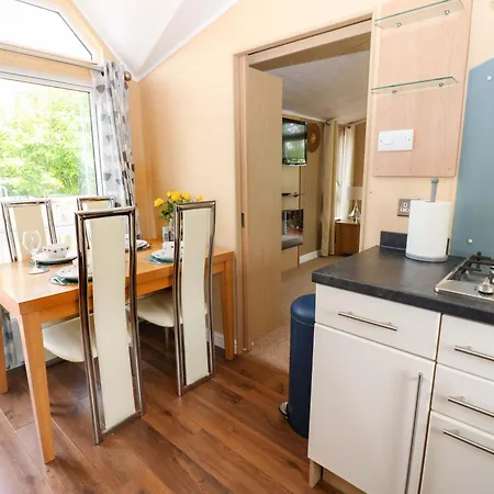 12 Field View * Carlisle (Cumbria)