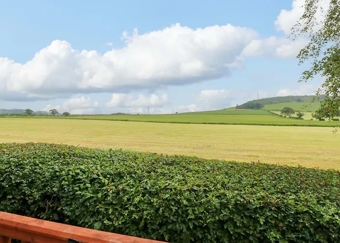 12 Field View Semesterbostad